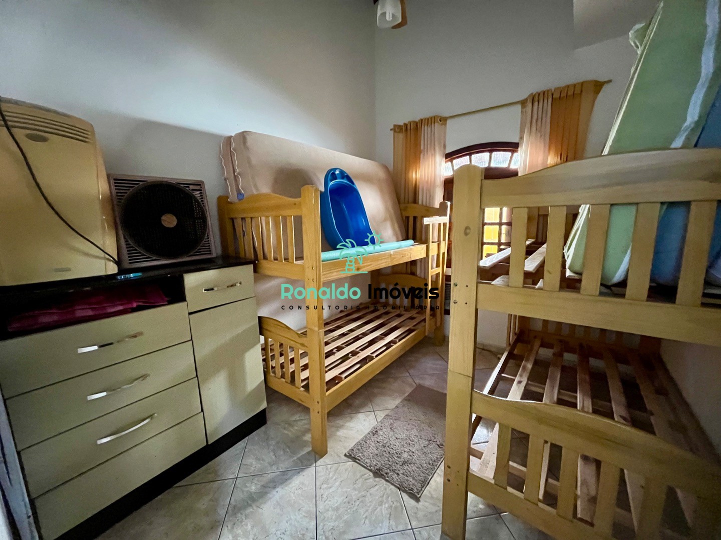 Casa, 5 quartos, 216 m² - Foto 11