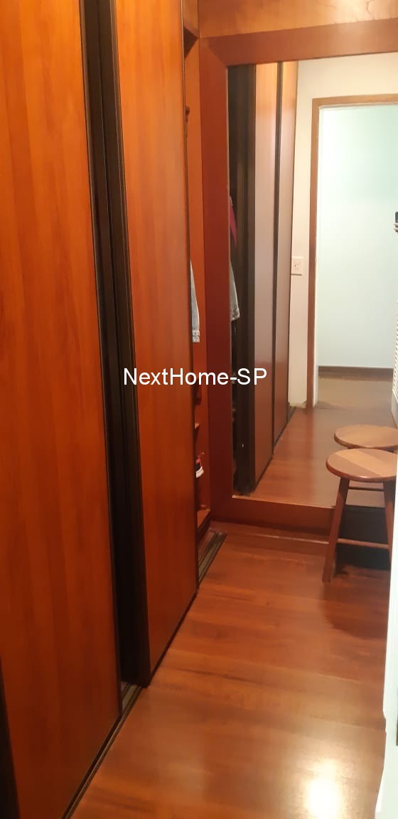 Apartamento à venda com 4 quartos, 240m² - Foto 18