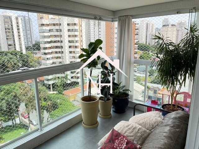 Apartamento à venda e aluguel com 4 quartos, 145m² - Foto 1