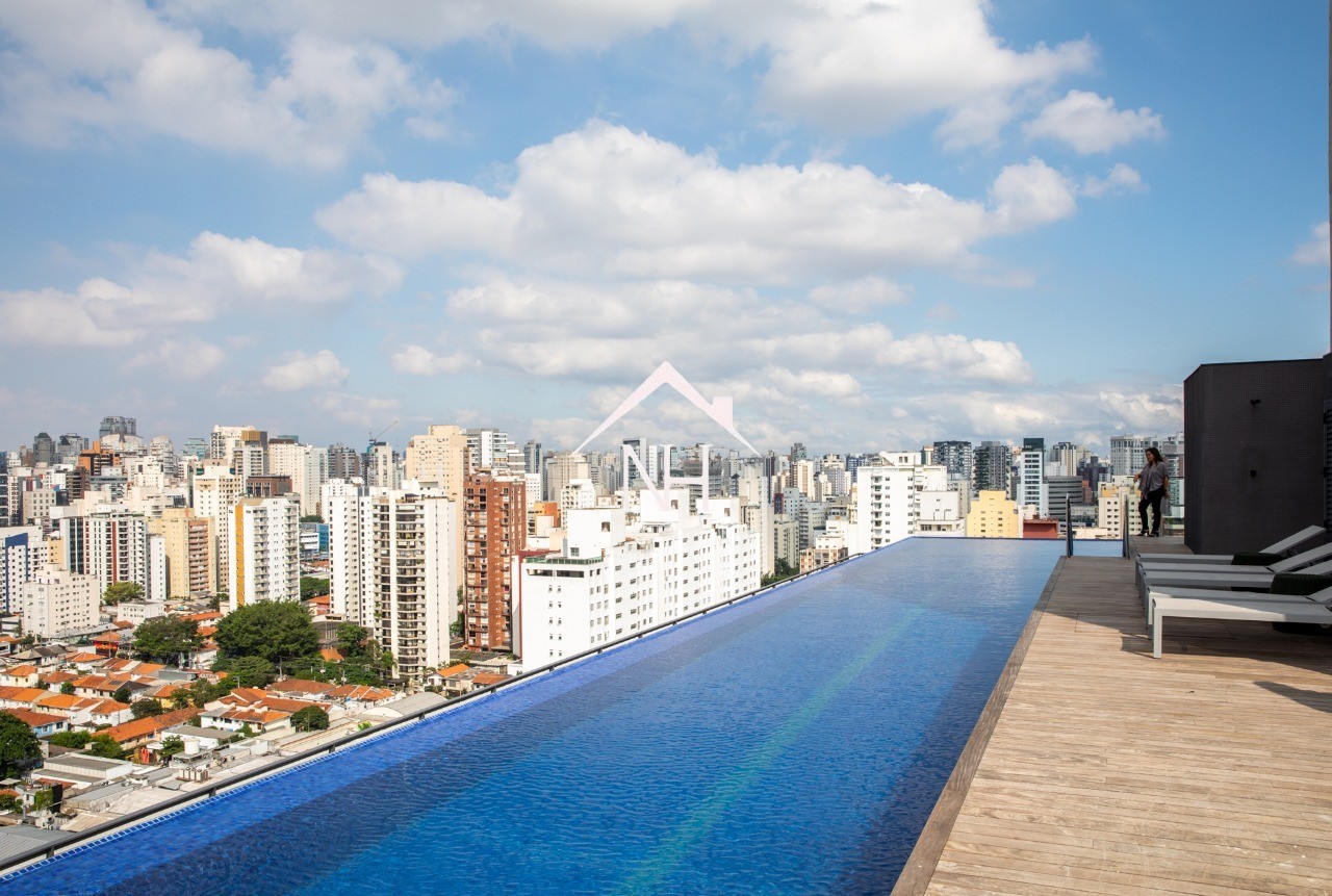 Studio mobiliado de 49m com 1 dormitório, amplo terraço, área de serviço,1 vaga,Espaço Gourmet,Academia,Quadra de Squash,Piscina Aquecida,Playground