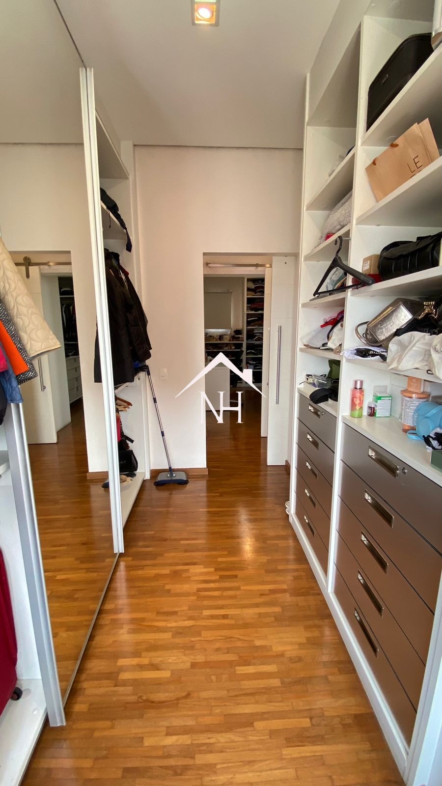 Apartamento à venda com 3 quartos, 350m² - Foto 22