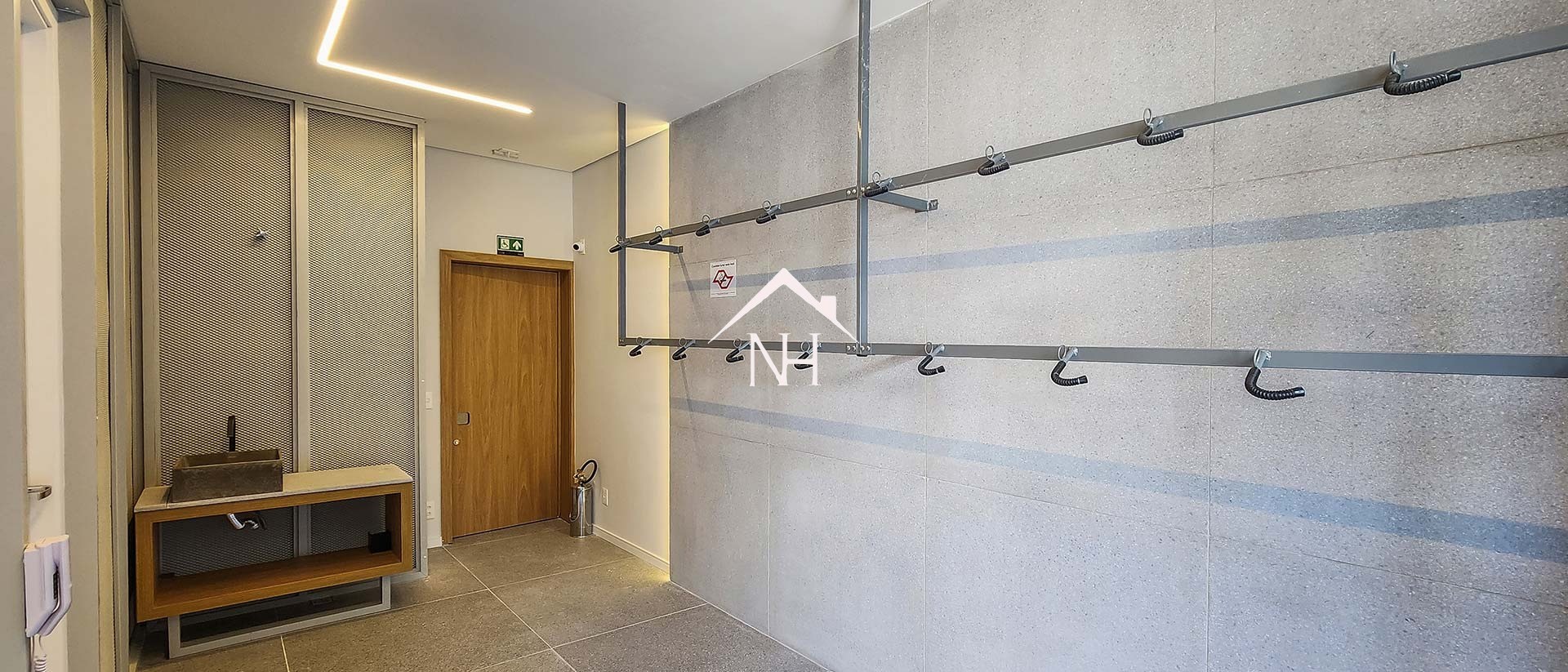 Apartamento, 3 quartos, 229 m² - Foto 2
