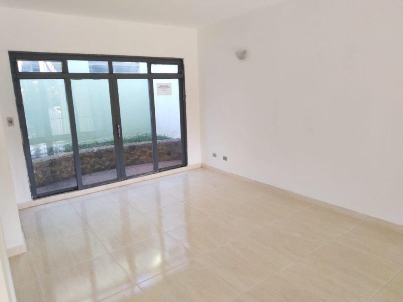 Casa à venda com 3 quartos, 340m² - Foto 5