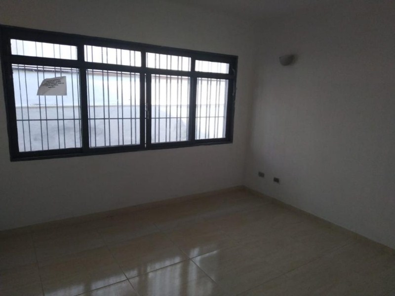 Casa à venda com 3 quartos, 340m² - Foto 6