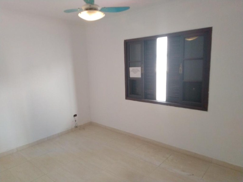 Casa à venda com 3 quartos, 340m² - Foto 21