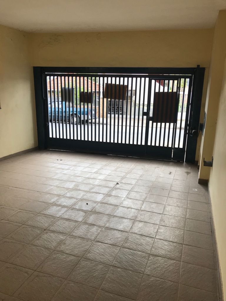 Sobrado à venda com 3 quartos, 205m² - Foto 2