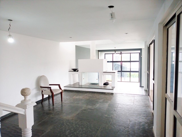 Sobrado à venda com 5 quartos, 560m² - Foto 19