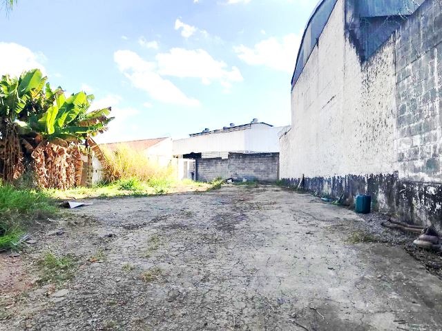 Terreno à venda, 550m² - Foto 1