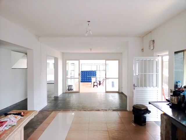 Sobrado à venda com 5 quartos, 560m² - Foto 46