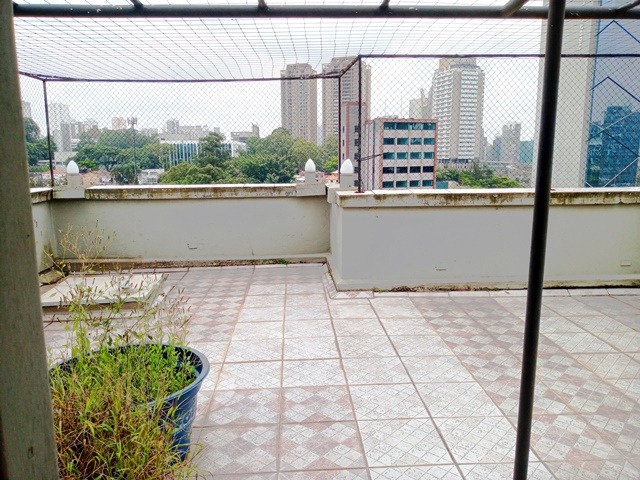 Sobrado à venda com 5 quartos, 560m² - Foto 97