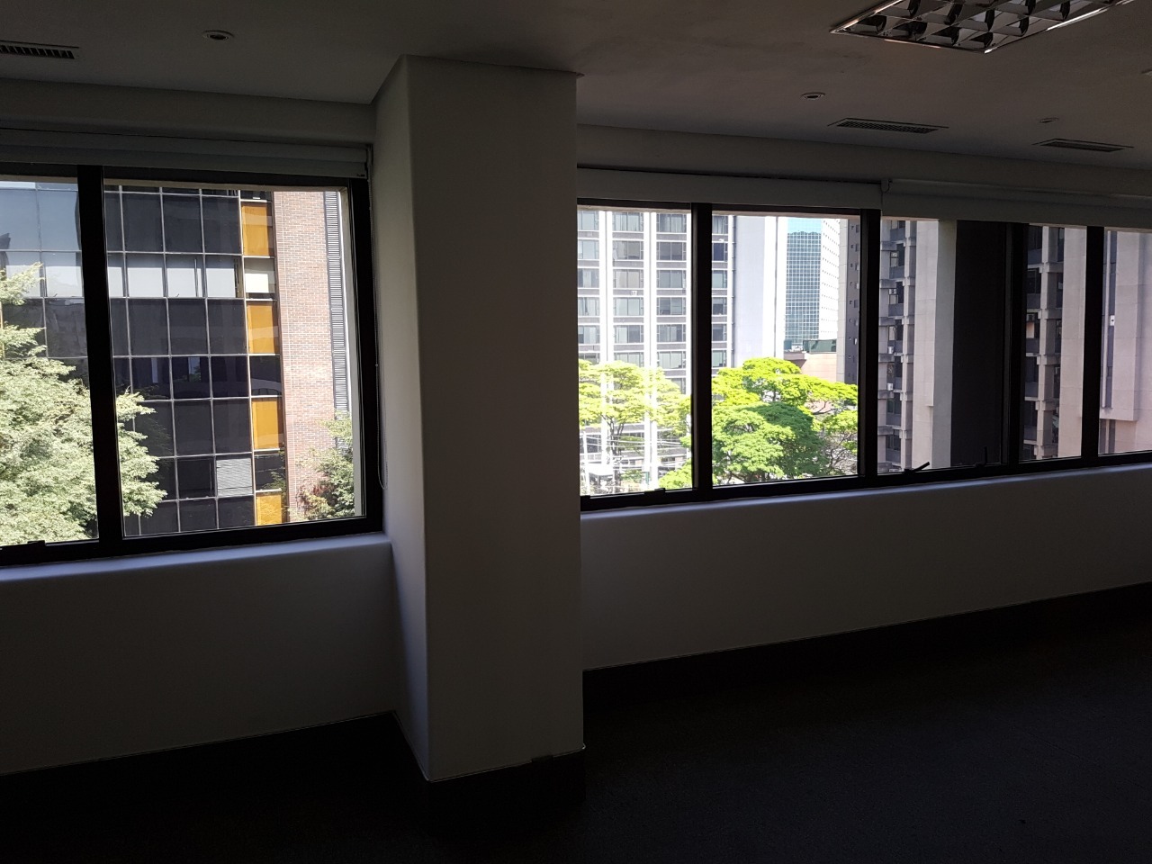 Conjunto Comercial-Sala à venda e aluguel, 140m² - Foto 17