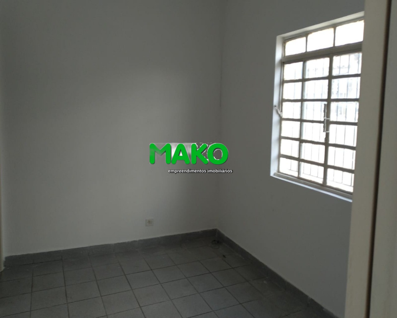 Casa para alugar com 2 quartos, 150m² - Foto 4