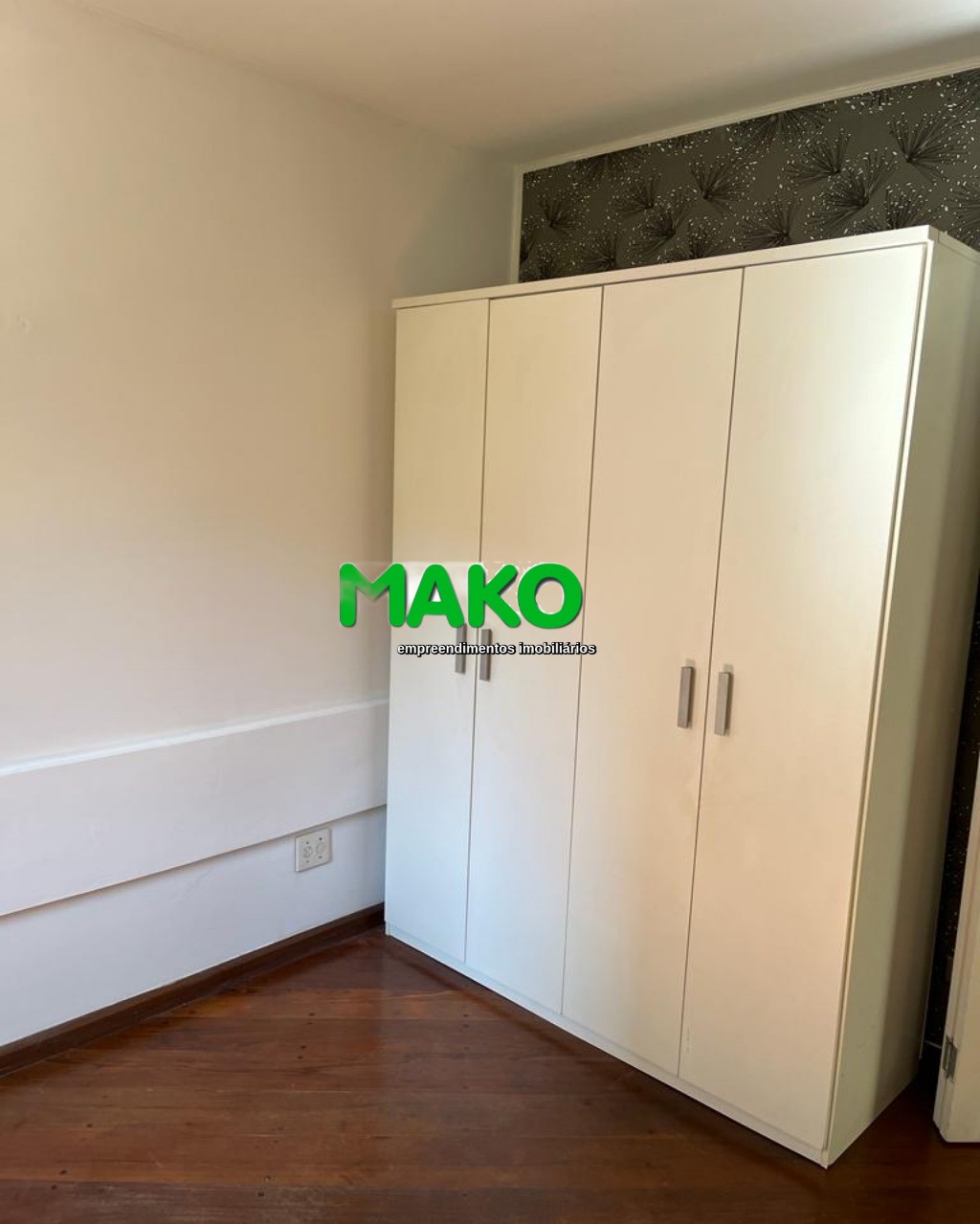 Apartamento à venda com 3 quartos, 84m² - Foto 2