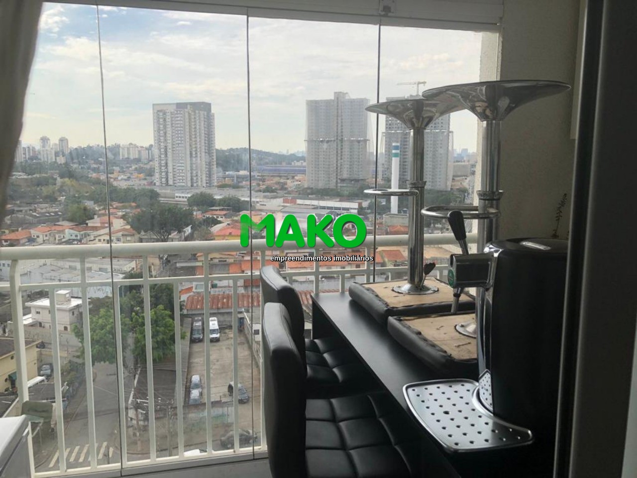 Apartamento à venda com 3 quartos, 81m² - Foto 1