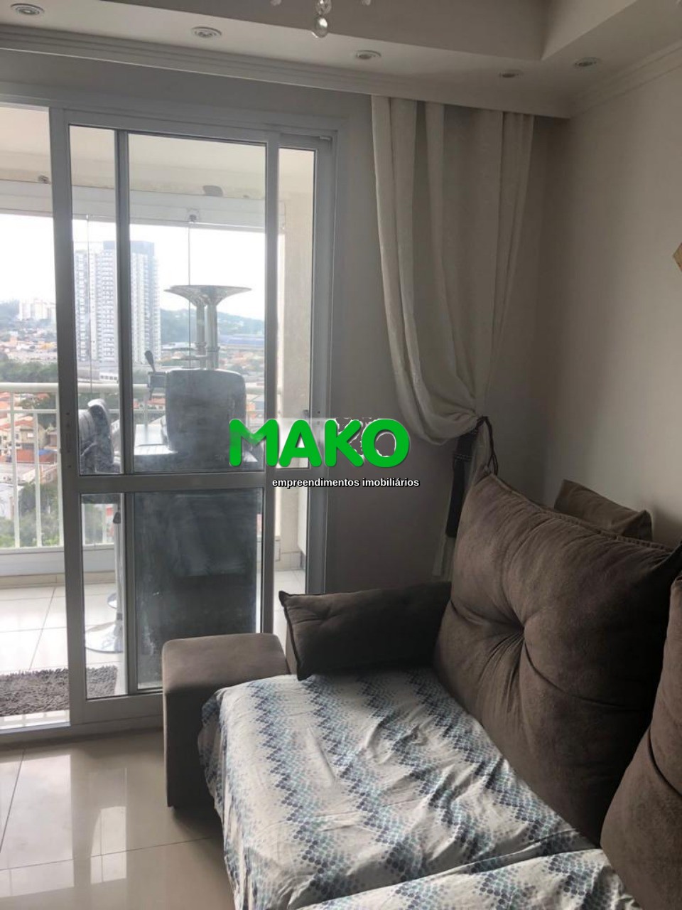 Apartamento à venda com 3 quartos, 81m² - Foto 3