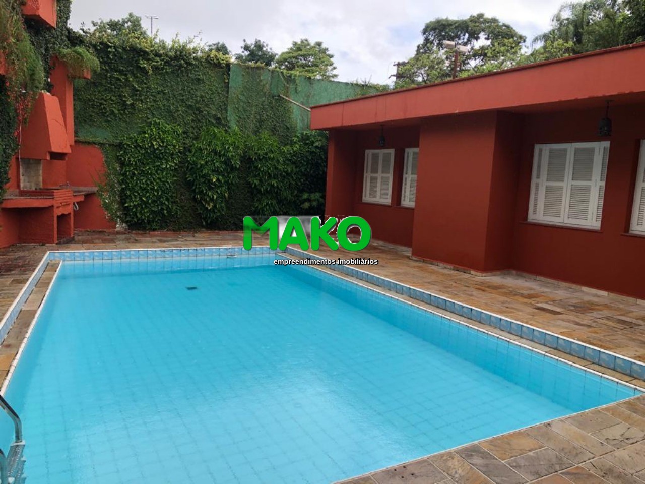 Casa à venda e aluguel com 3 quartos, 400m² - Foto 10