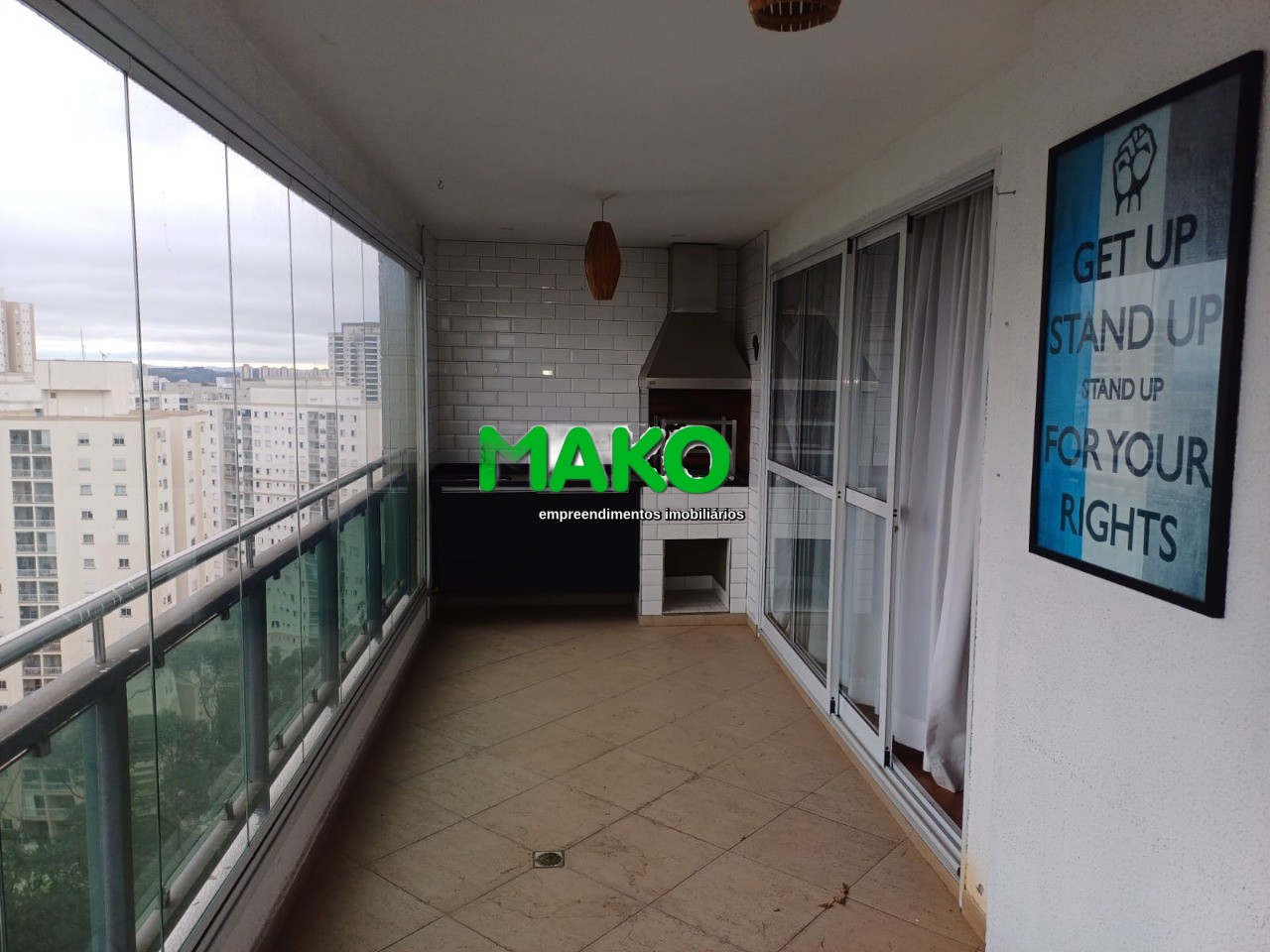 Apartamento à venda com 3 quartos, 119m² - Foto 1