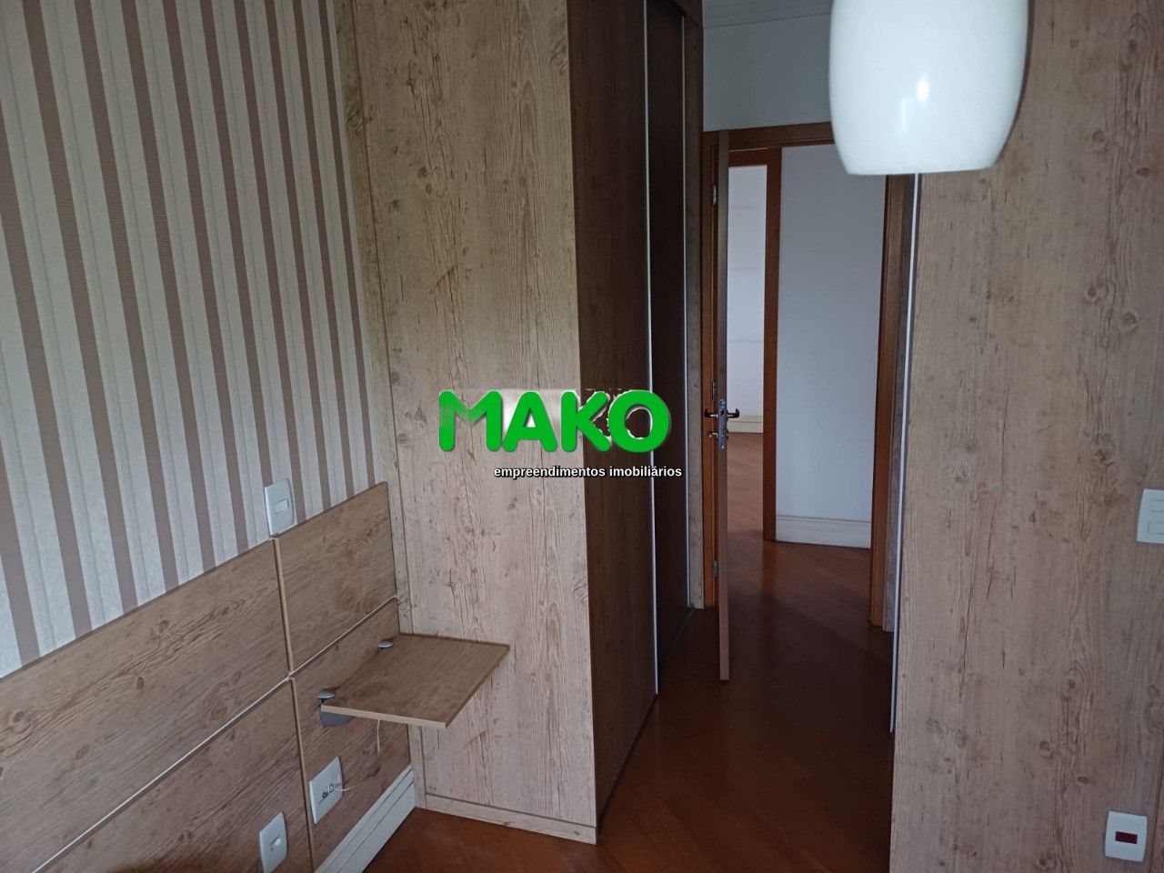 Apartamento à venda com 3 quartos, 119m² - Foto 9