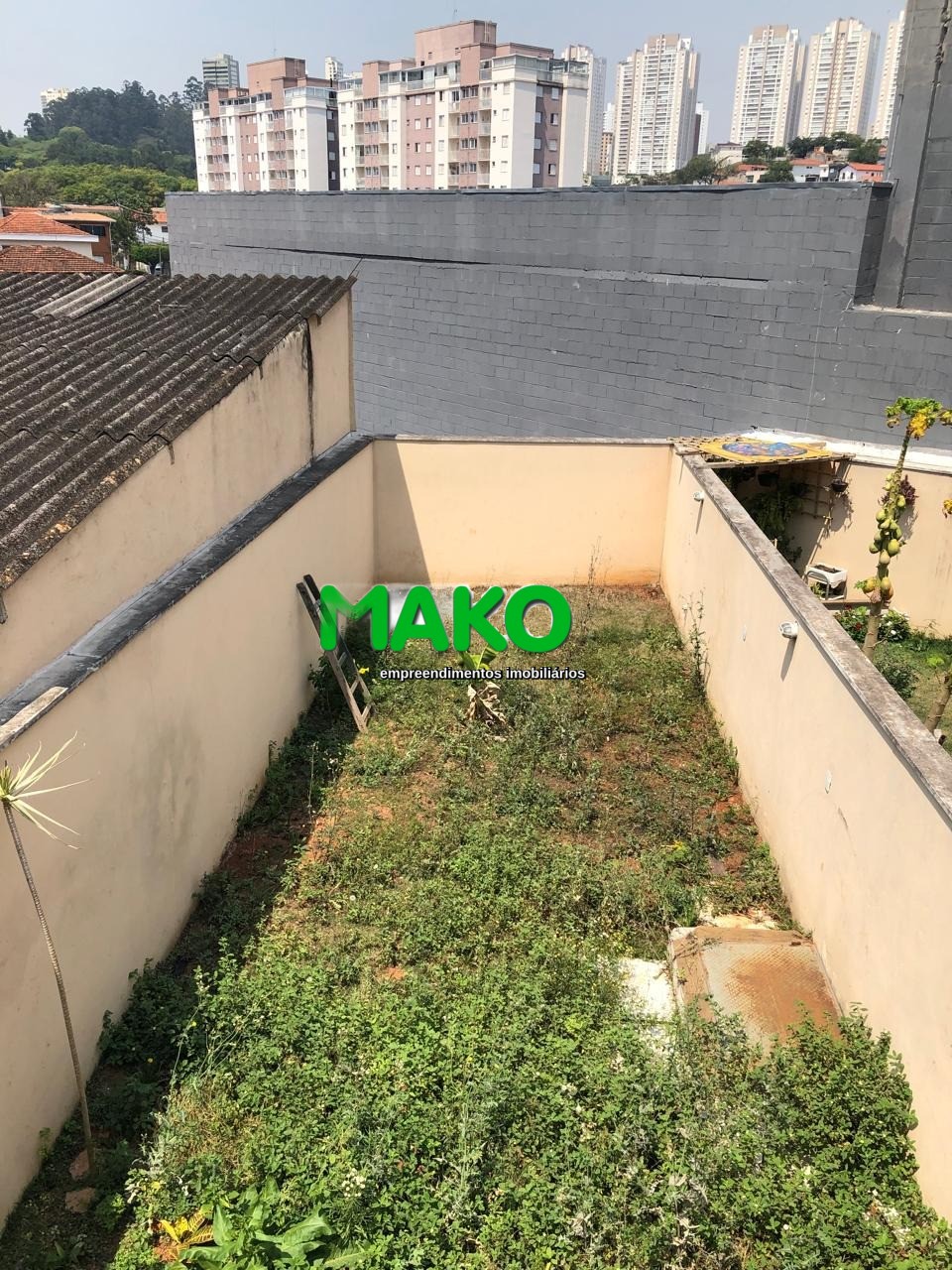 Sobrado à venda e aluguel com 3 quartos, 200m² - Foto 27