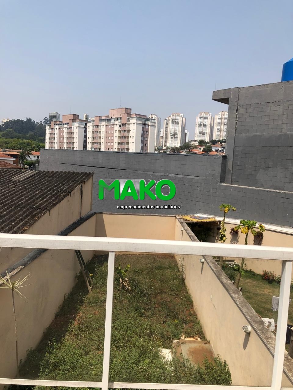 Sobrado à venda e aluguel com 3 quartos, 200m² - Foto 32