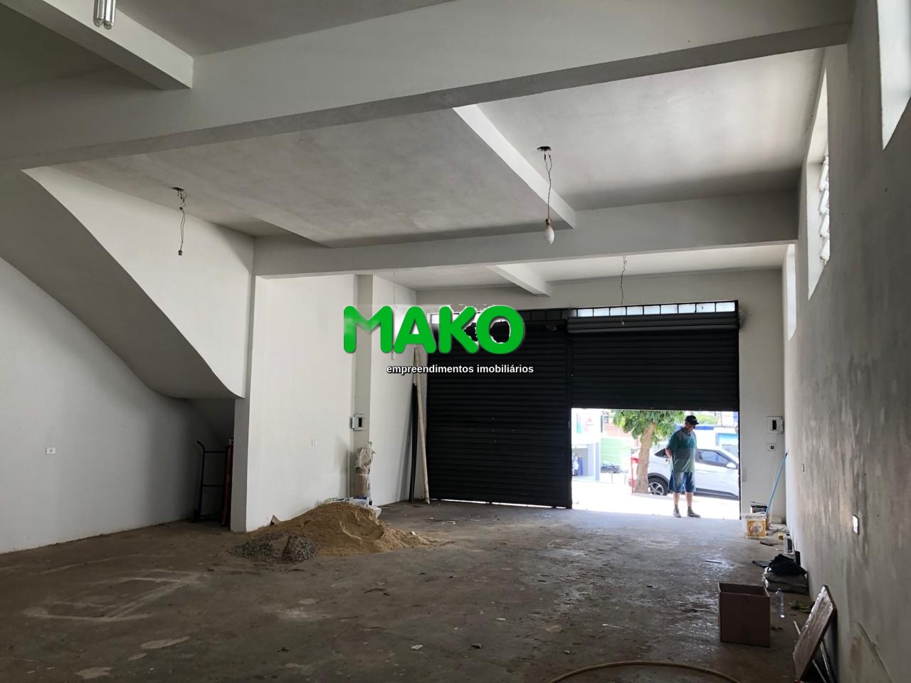 Loja-Salão, 120 m² - Foto 1