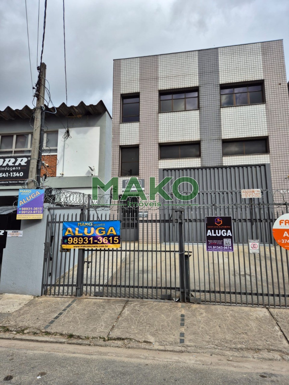 Prédio Inteiro - Foto 1