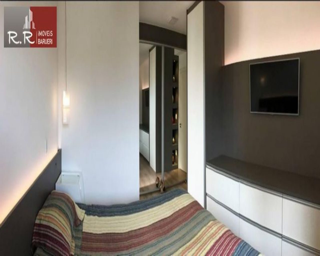 Apartamento à venda com 2 quartos, 77m² - Foto 14