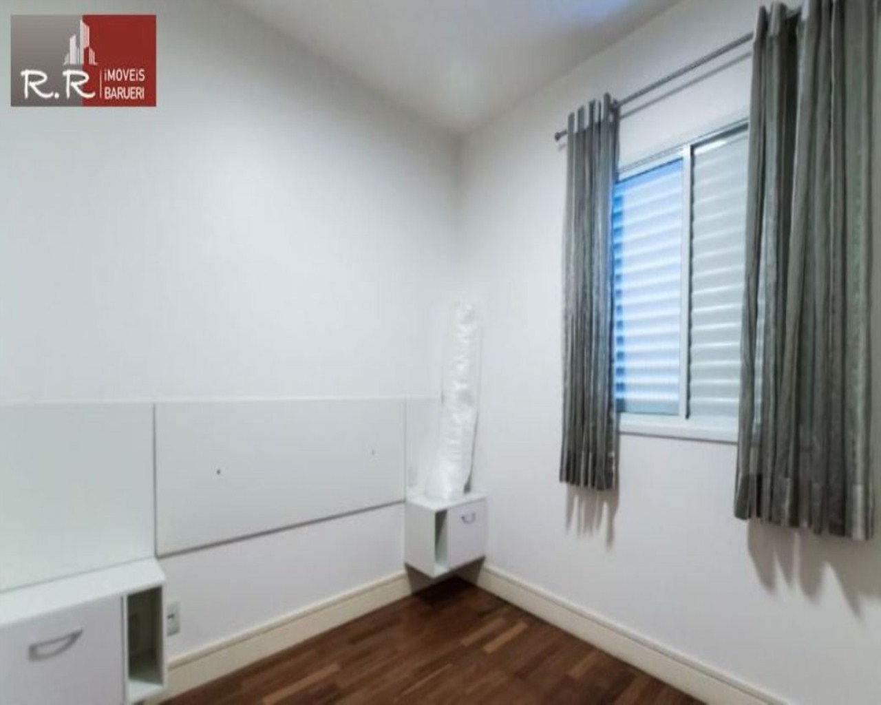 Apartamento à venda com 2 quartos, 85m² - Foto 9