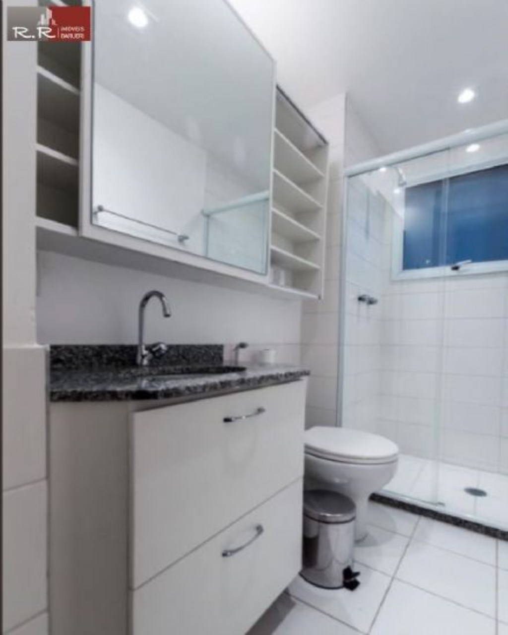 Apartamento à venda com 2 quartos, 85m² - Foto 15