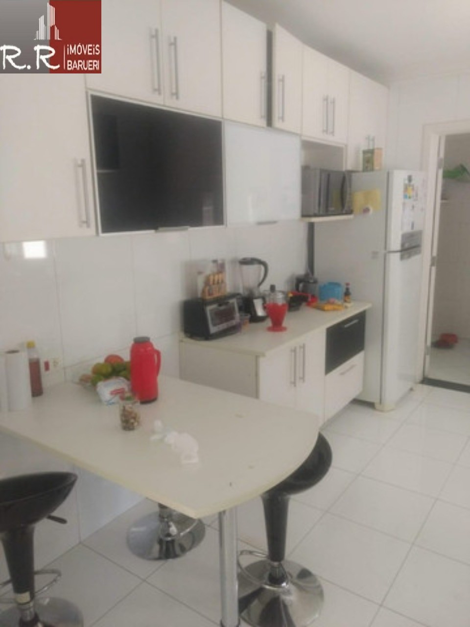 Casa à venda com 4 quartos, 300m² - Foto 5