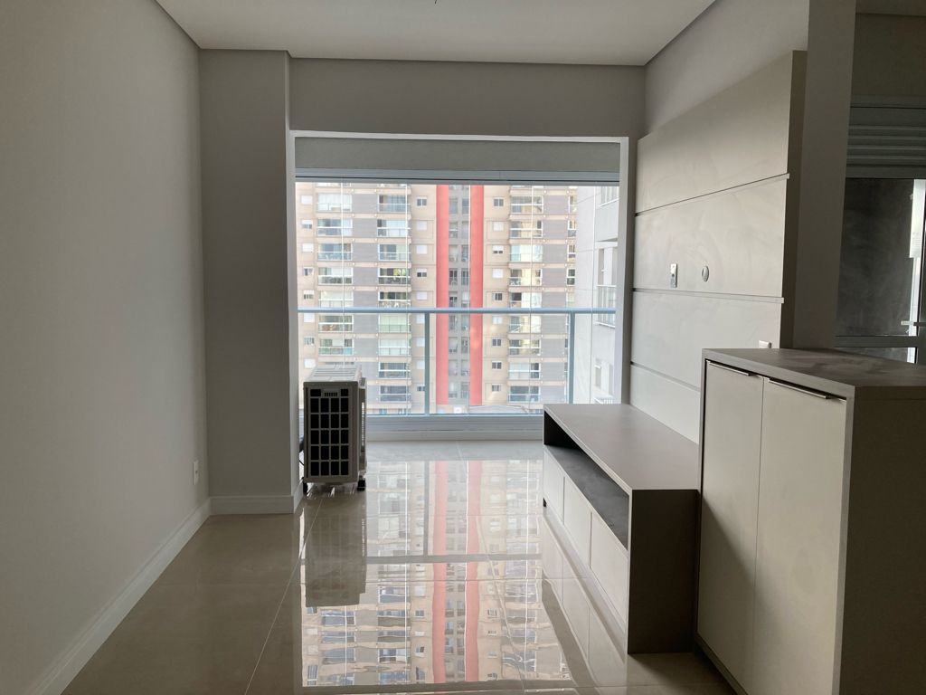 Apartamento à venda com 2 quartos, 68m² - Foto 23