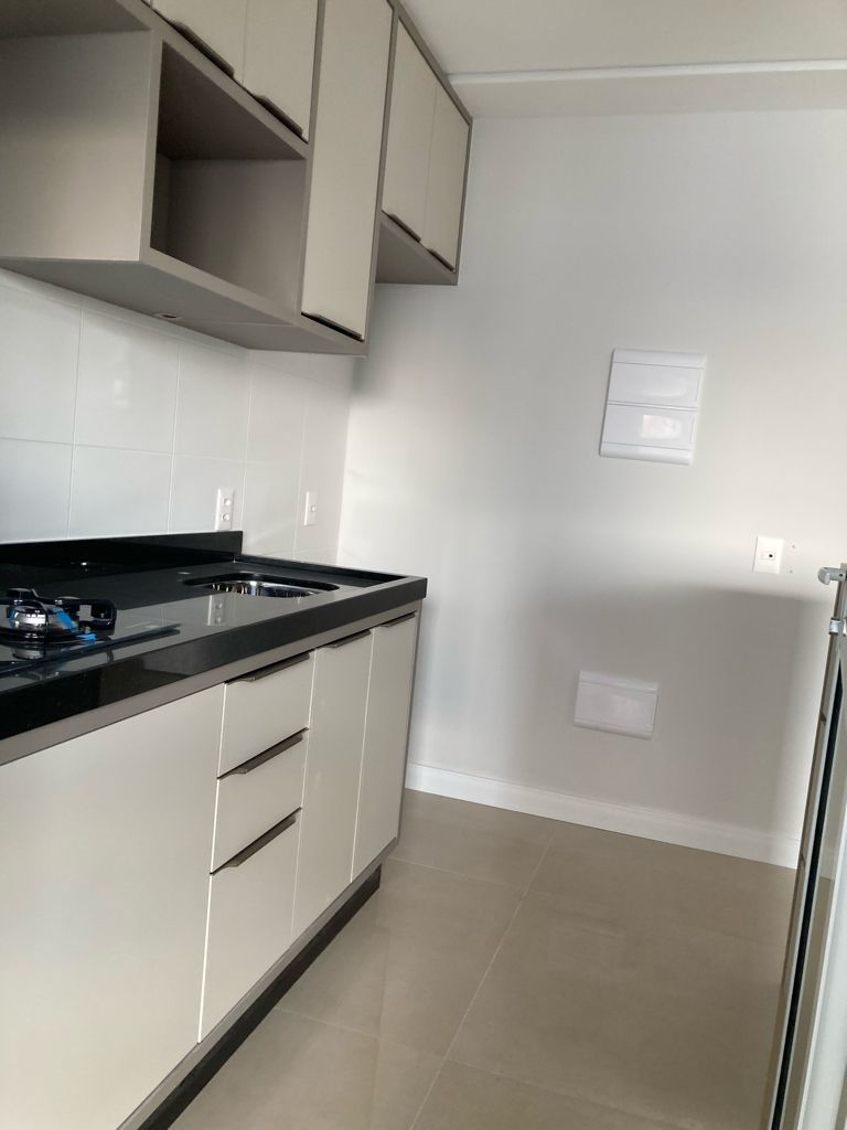 Apartamento à venda com 2 quartos, 68m² - Foto 25