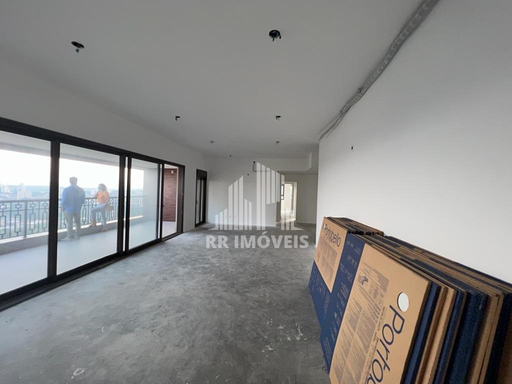 Apartamento à venda com 4 quartos, 228m² - Foto 3