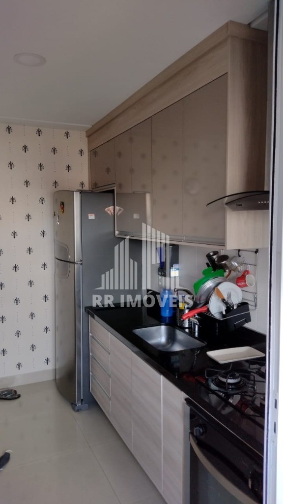 Apartamento à venda com 2 quartos, 60m² - Foto 5