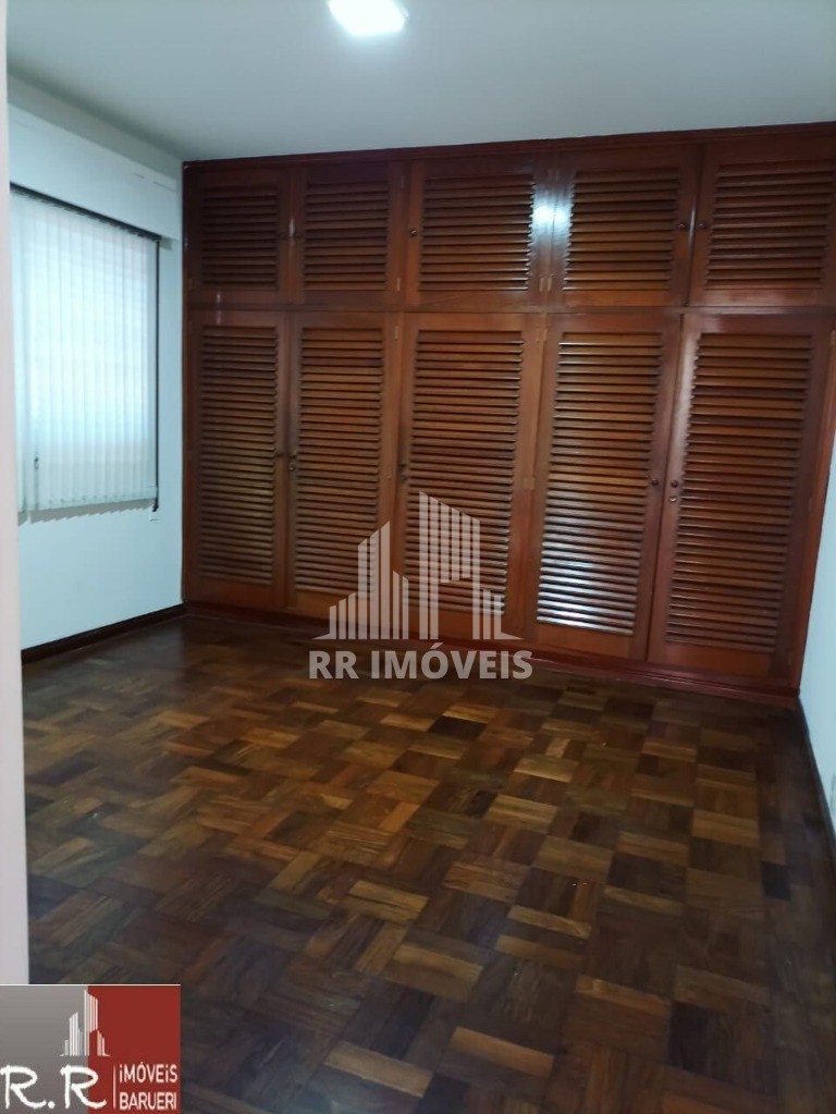 Casa à venda com 3 quartos, 300m² - Foto 19