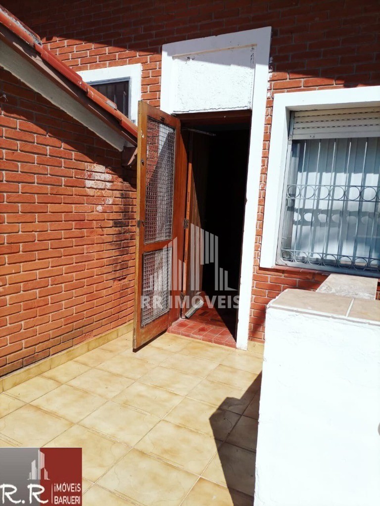 Casa à venda com 3 quartos, 300m² - Foto 25