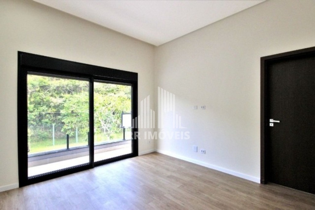 Casa à venda com 4 quartos, 500m² - Foto 12