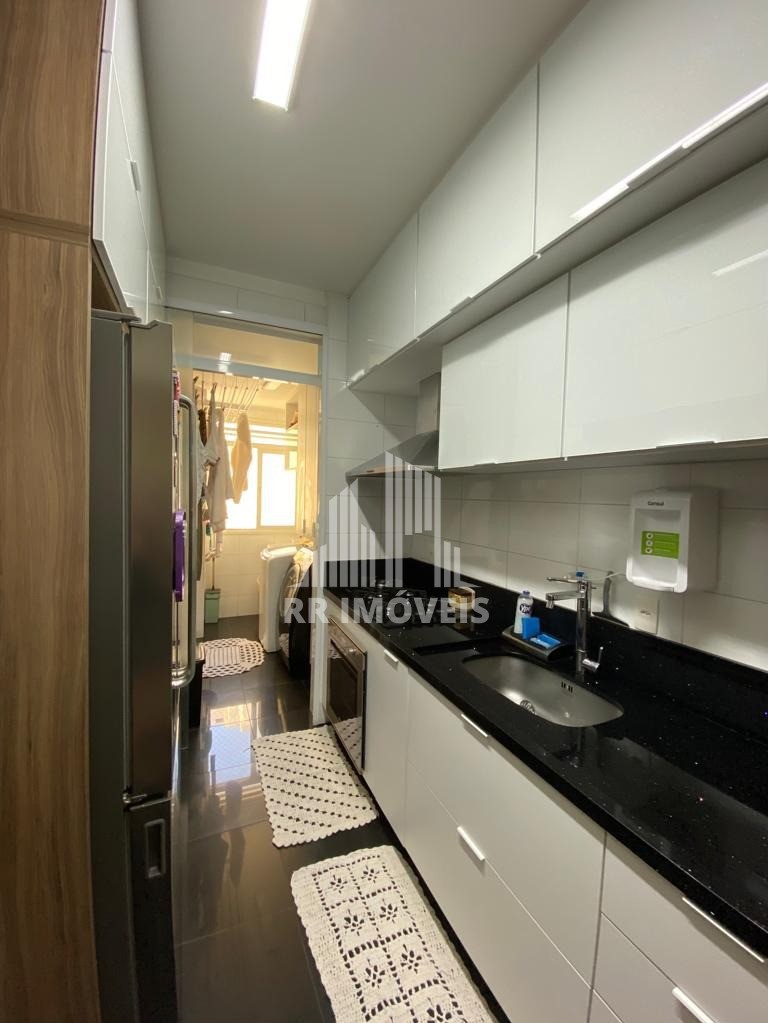 Apartamento à venda com 3 quartos, 122m² - Foto 11