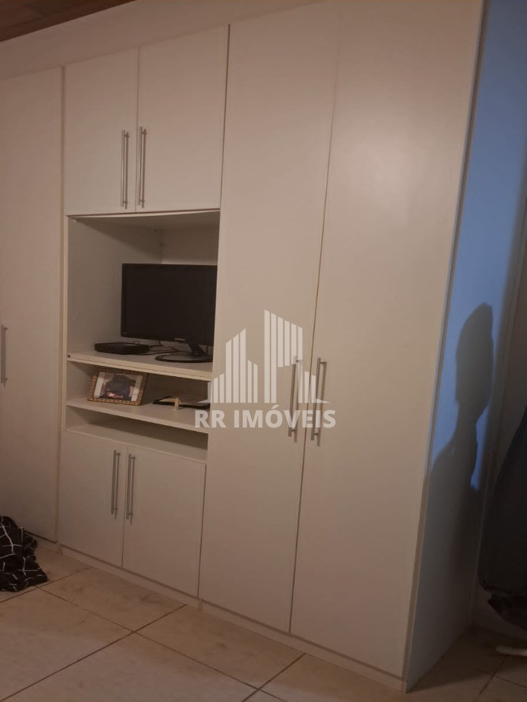 Casa à venda com 3 quartos, 177m² - Foto 14