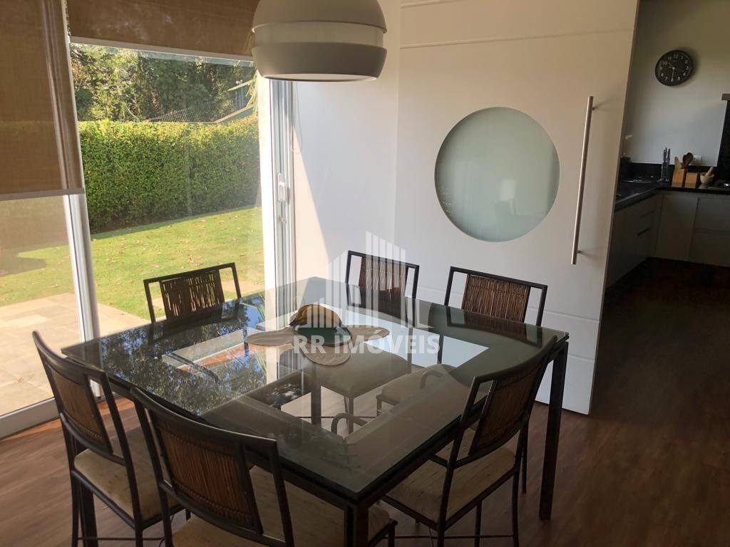 Casa à venda com 4 quartos, 750m² - Foto 9