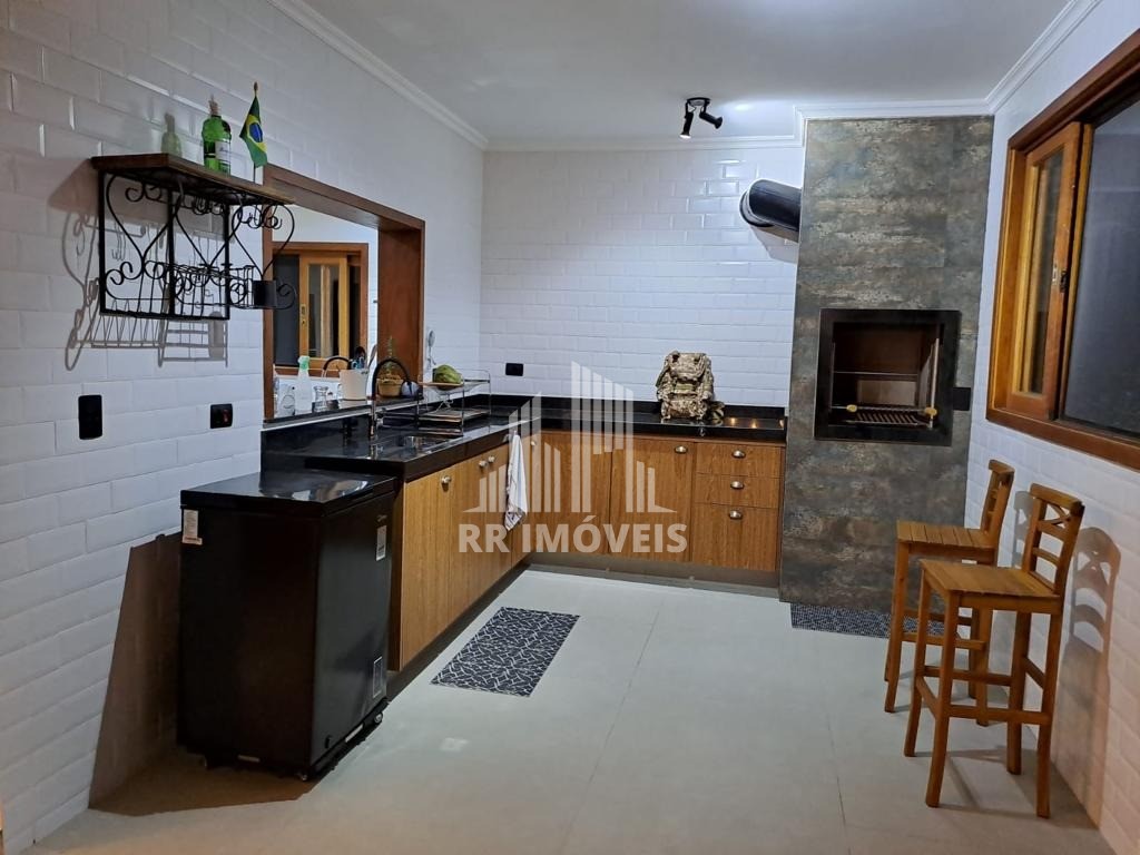 Casa à venda com 3 quartos, 150m² - Foto 11