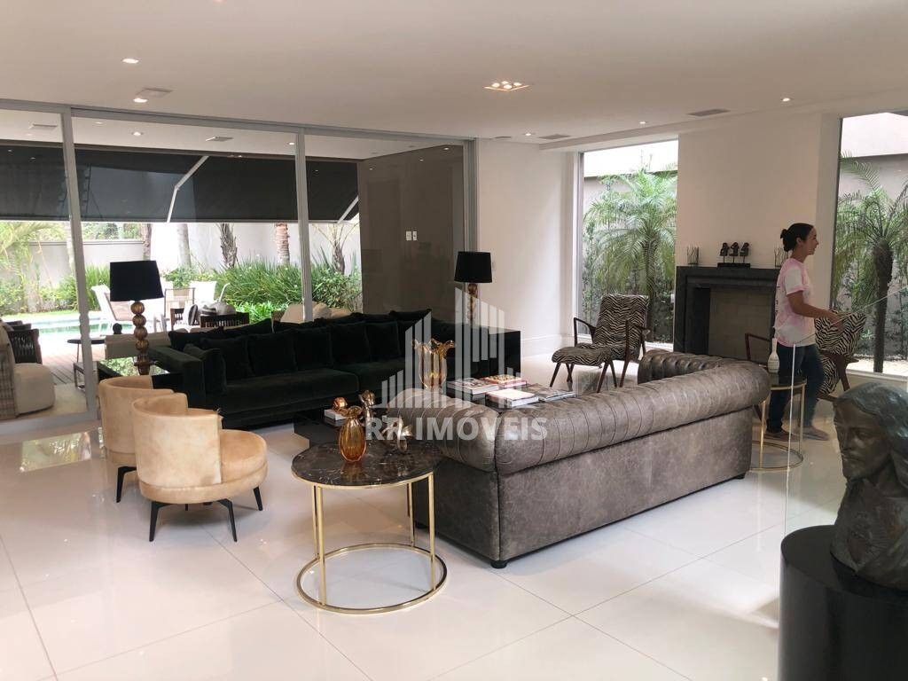 Casa à venda com 4 quartos, 463m² - Foto 4