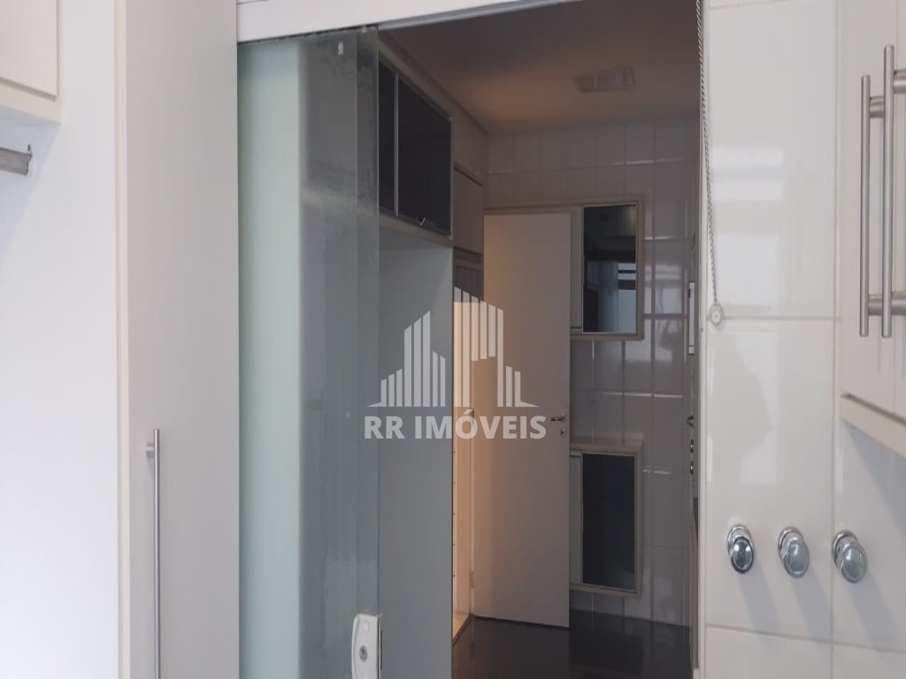 Apartamento à venda com 3 quartos, 133m² - Foto 17