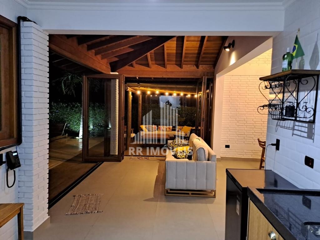 Casa à venda com 3 quartos, 150m² - Foto 9