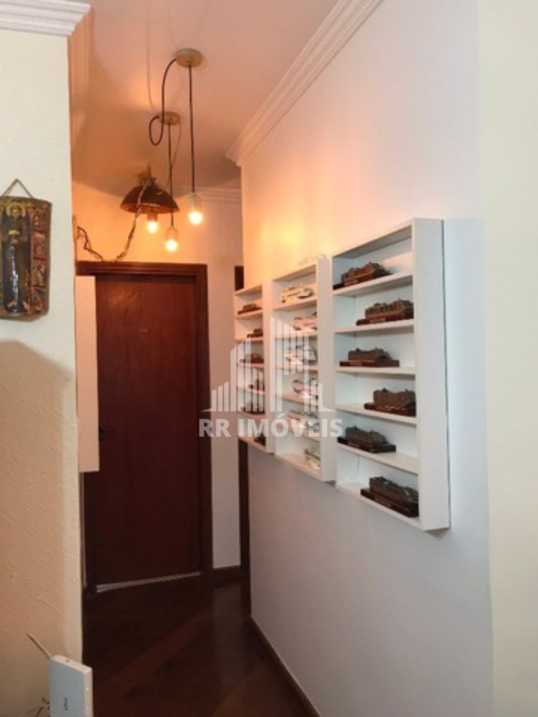 Apartamento à venda com 3 quartos, 116m² - Foto 9