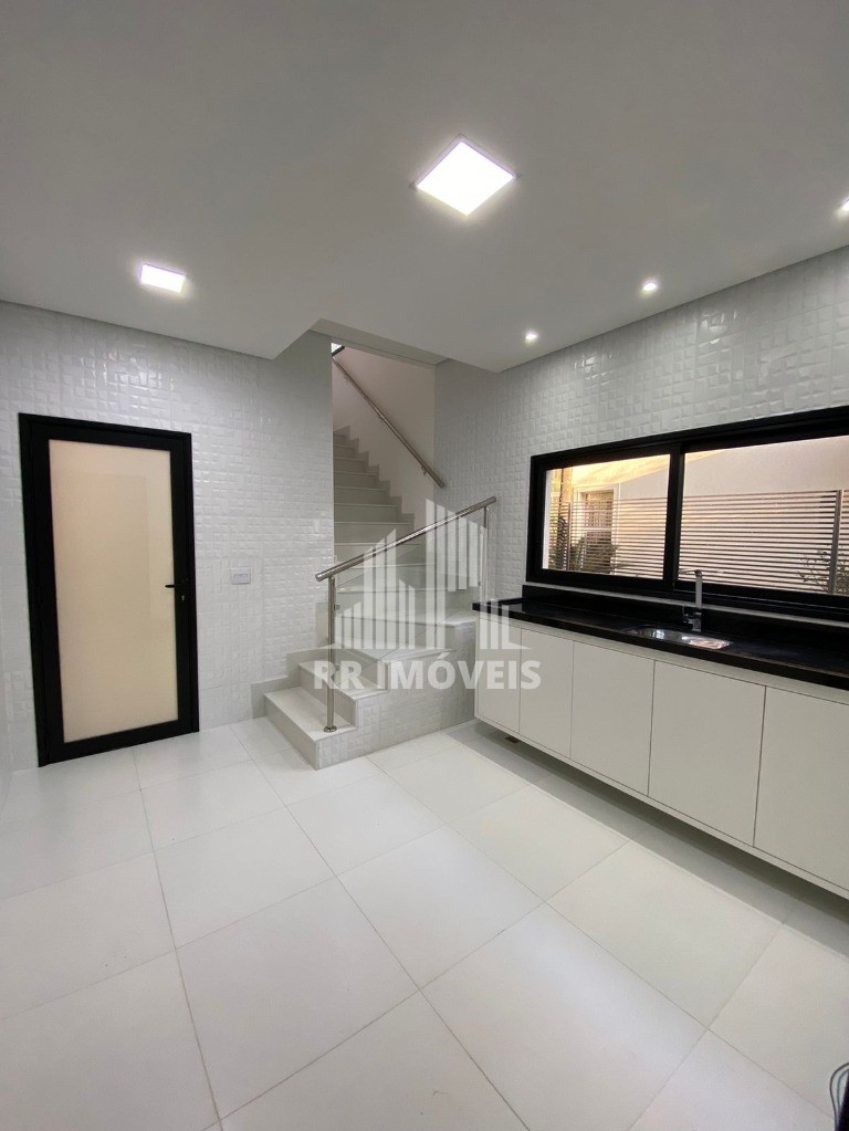 Casa à venda com 5 quartos, 750m² - Foto 10