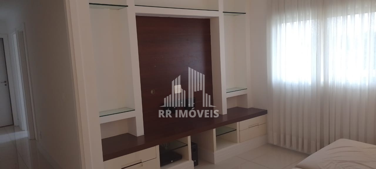 Apartamento à venda com 3 quartos, 133m² - Foto 4