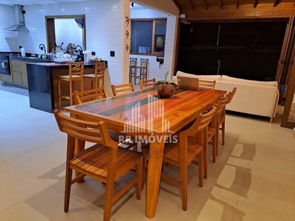 Casa à venda com 3 quartos, 150m² - Foto 10