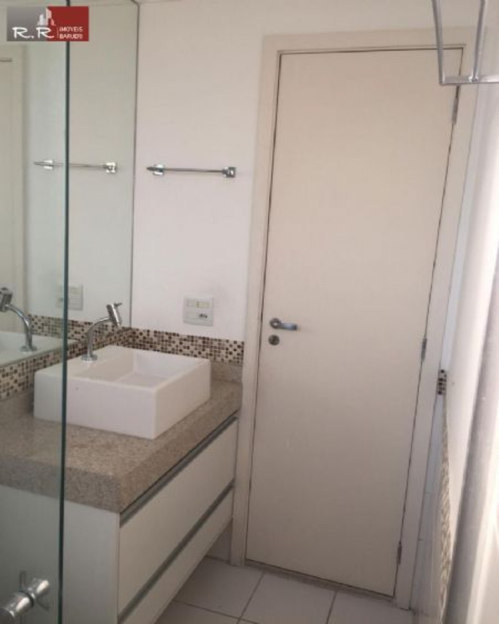 Apartamento à venda com 3 quartos, 105m² - Foto 19