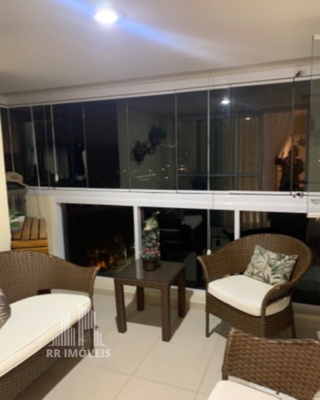 Apartamento, 2 quartos, 72 m² - Foto 2